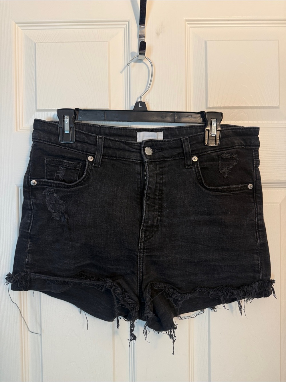 H&M Black Frayed High-Rise Denim Shorts